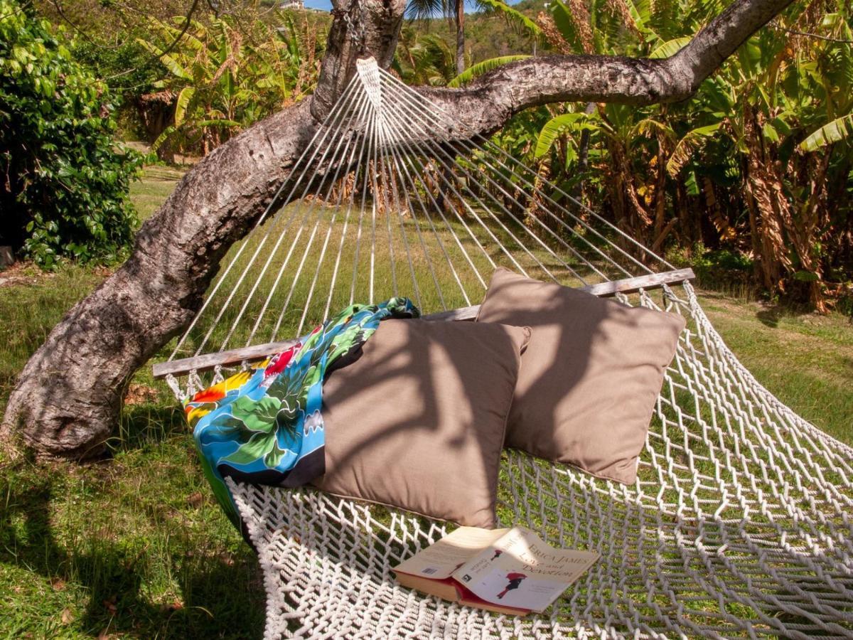 Hotel Firefly Estate Bequia à Crescent Beach Extérieur photo