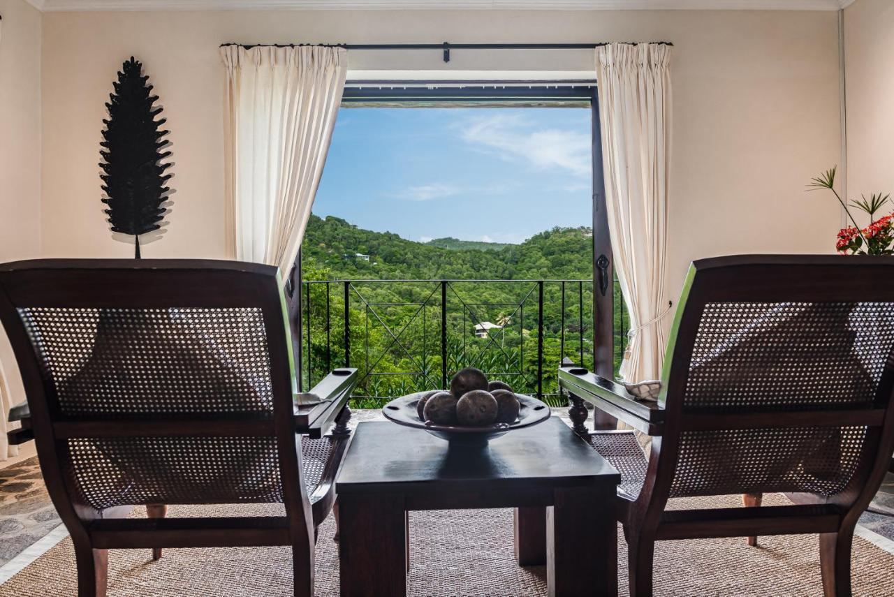 Hotel Firefly Estate Bequia à Crescent Beach Extérieur photo