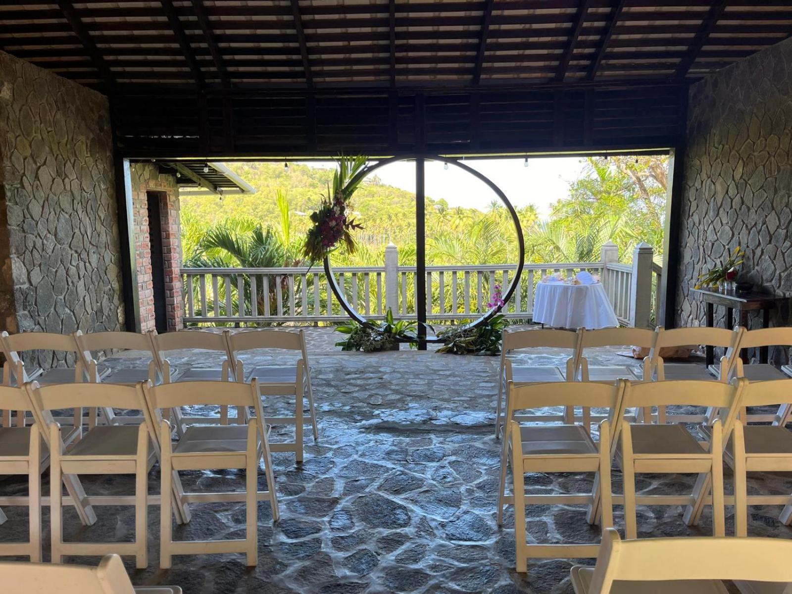 Hotel Firefly Estate Bequia à Crescent Beach Extérieur photo